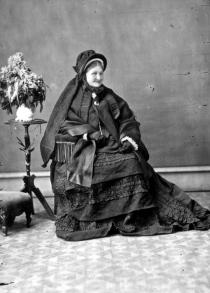 Lady Amelia Douglass, née Connolly, was the daughter of an Irish-Canadian fur trader and a Cree woman. Image courtesy of the Royal British Columbia Museum Archives. https://search-bcarchives.royalbcmuseum.bc.ca/amelia-lady-douglas-wife-of-sir-james-douglas